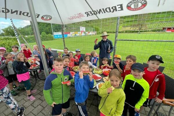 Gesunder Snack vom F�rderverein